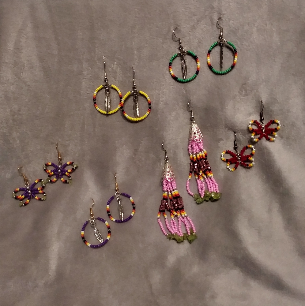 NWOT! Handmade Beaded Earrings 6pc set